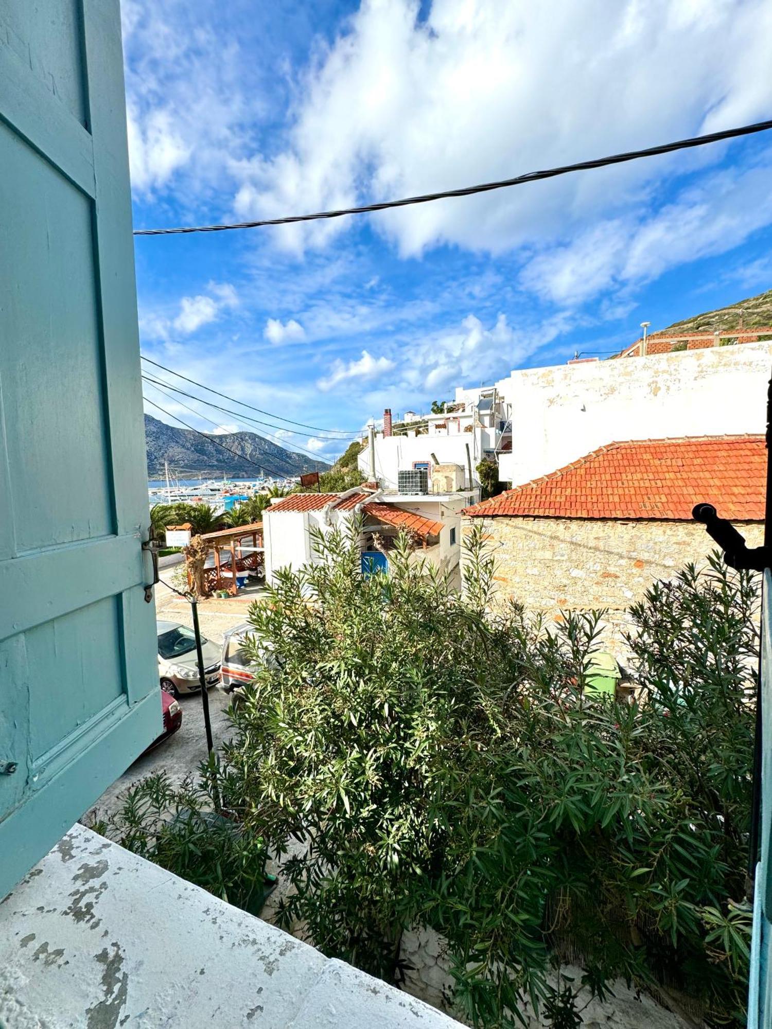 Patras Rooms Est 1990 Φούρνοι Ικαρίας Εξωτερικό φωτογραφία