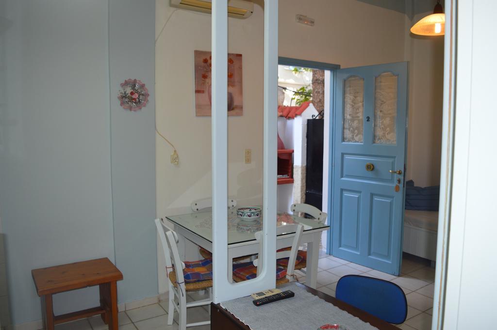 Patras Rooms Est 1990 Φούρνοι Ικαρίας Εξωτερικό φωτογραφία