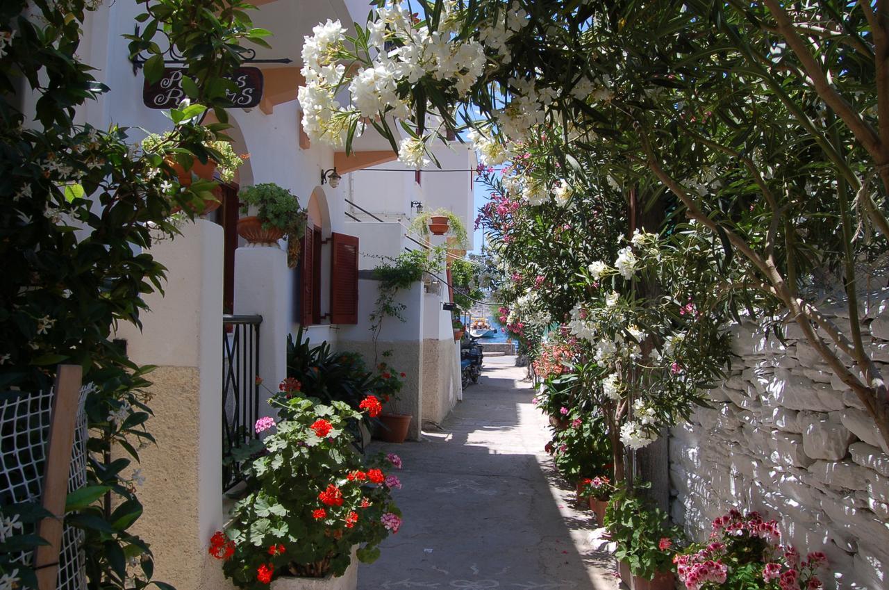 Patras Rooms Est 1990 Φούρνοι Ικαρίας Εξωτερικό φωτογραφία